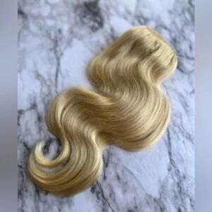 12 Inch light Blonde #613 body Wave 100%  Human hair Clip in Extensions set
